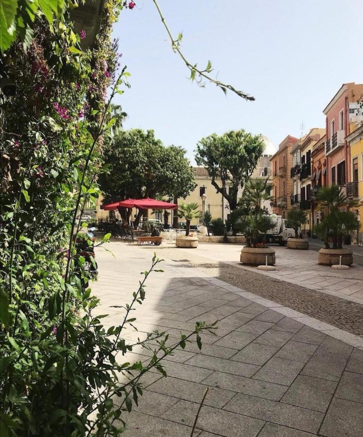 Mirti Boutique Apartment Heart 칼리아리 외부 사진