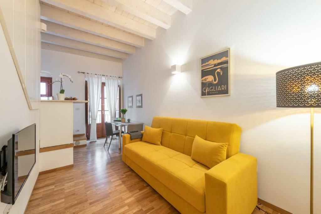 Mirti Boutique Apartment Heart 칼리아리 외부 사진