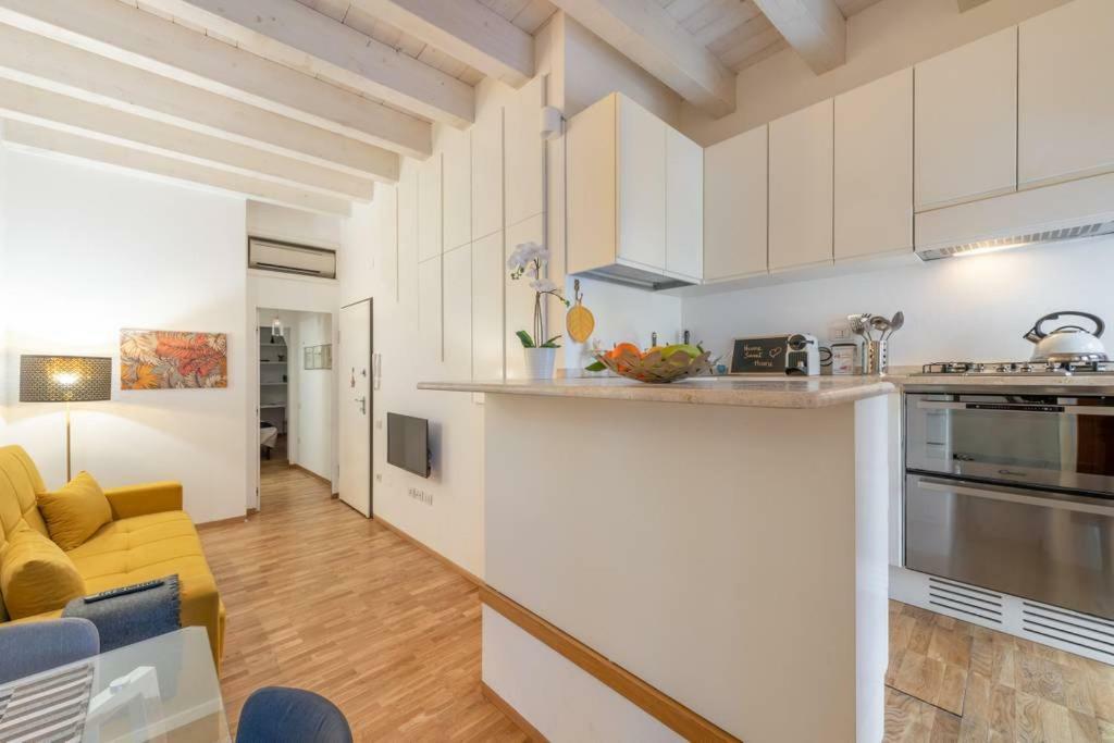 Mirti Boutique Apartment Heart 칼리아리 외부 사진